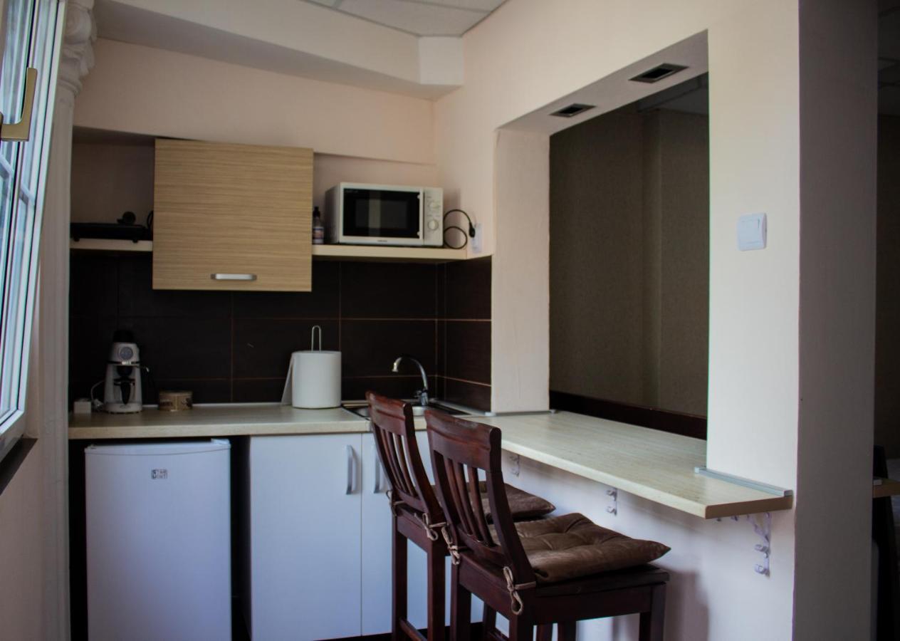 Yox Apartment 4 Oradea Εξωτερικό φωτογραφία